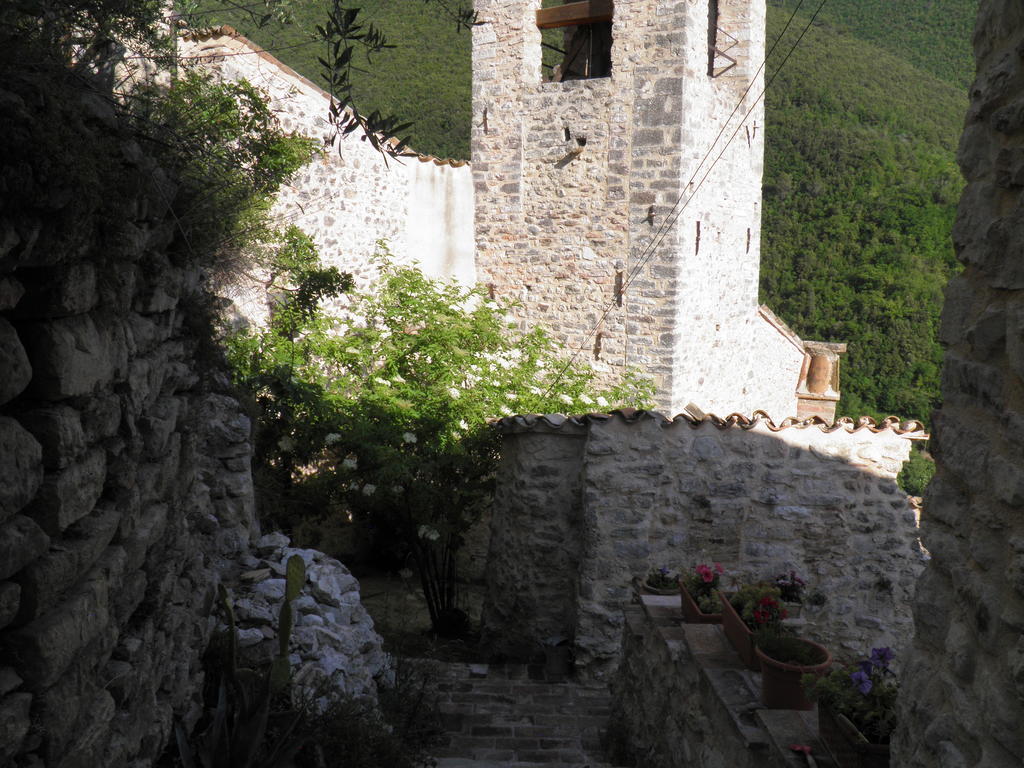 Hotel Residenza Di Paese Castello Del Poggio Ferentillo Exterior foto